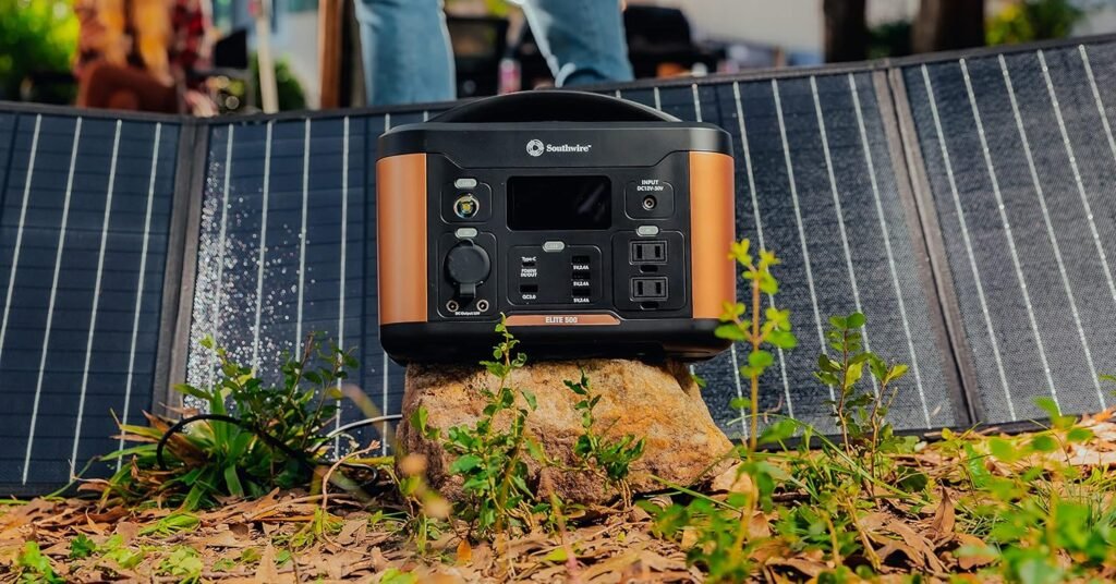 Southwire Elite 500 Series, 515Wh Backup Lithium Battery, 120V/500W Pure Sine Wave AC Outlet, Solar Generator, with 100W Solar Panel Included for Home Backup Power, Emergency Power, Camping and more