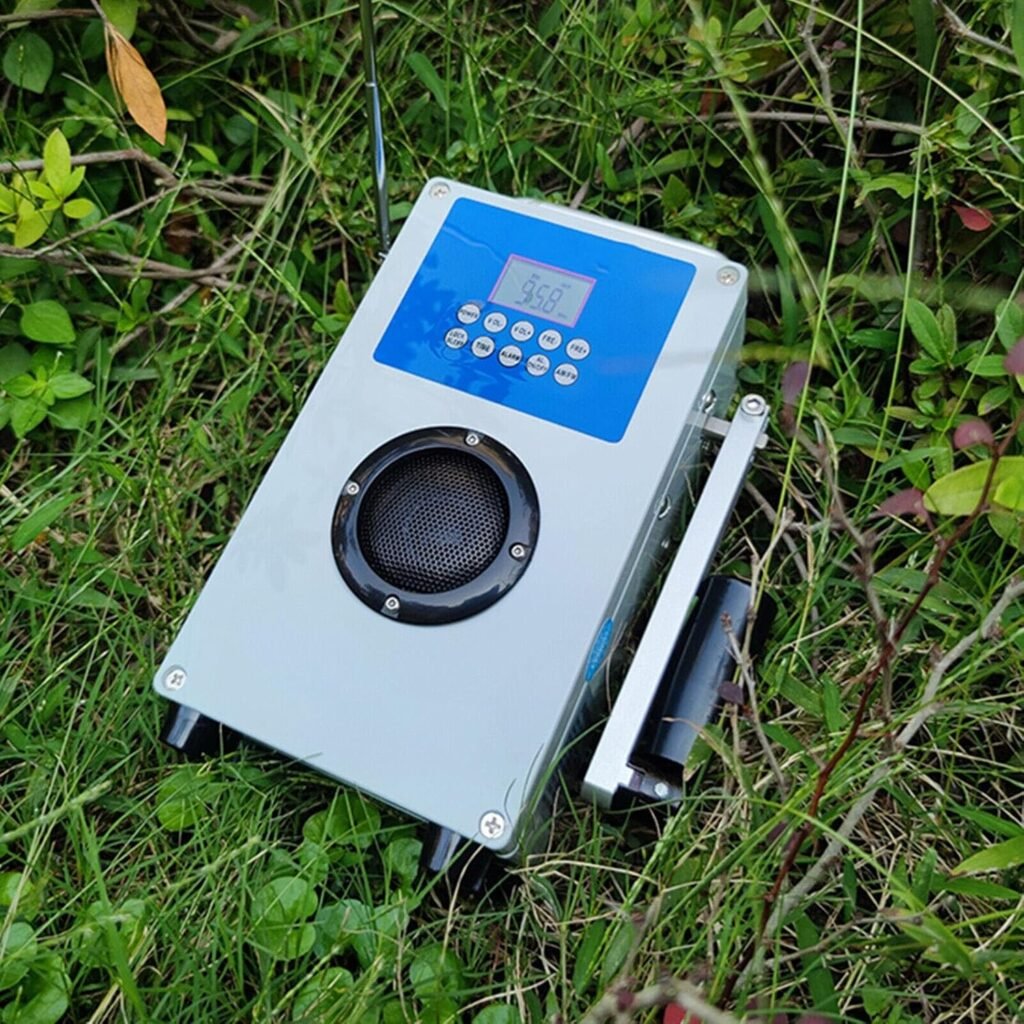 Portable Outdoor Handheld Generator USB Charger Outdoor Emergency Camping Equipment For Lighting And Charging With Radio Function