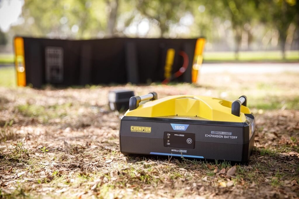 Champion Power Equipment 285-Wh Portable Solar Power Station and 200-Watt Solar Panel